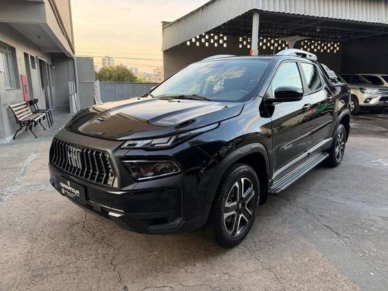 FIAT TORO 1.3 TURBO 270 FLEX FREEDOM AT6 FIAT TORO 1.3 TURBO 270 FLEX FREEDOM AT6